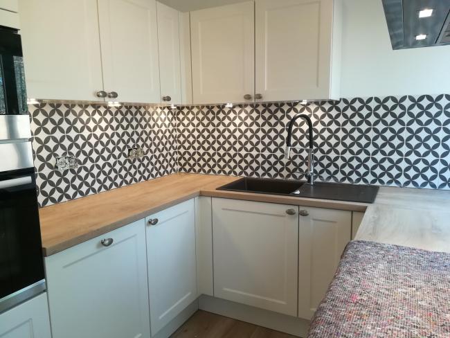 La Madeleine Gilles Noir 20X20