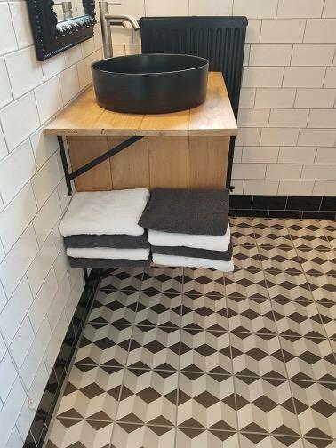 La Madeleine Victor 20X20