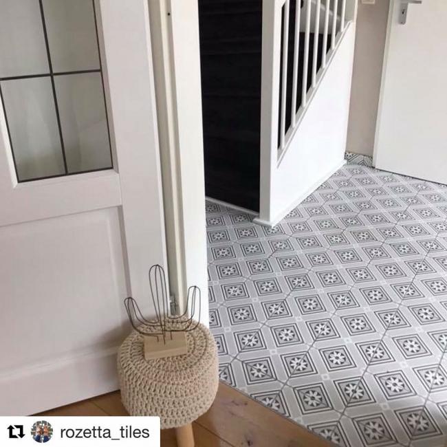 La Madeleine Rosalie 20X20